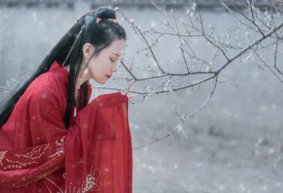 ​彻底忘记一个人的说说 忘掉某个人的伤感短句