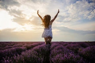 ​2026元宵节朋友圈祝福语录(元旦发朋友圈的祝福语)