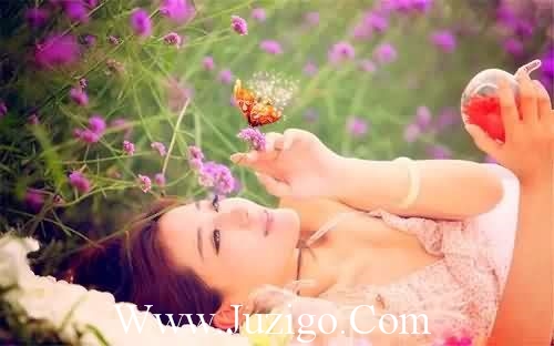 朋友圈怎么讽刺虚伪的人精选(54句)