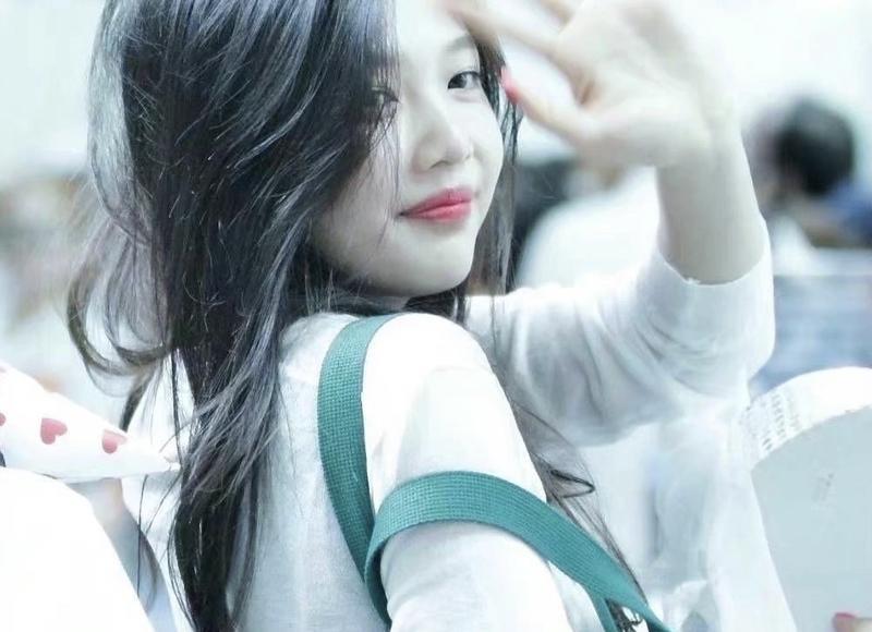 朋友圈暖心的治愈说说句子：社会很残酷，你要活得有温度