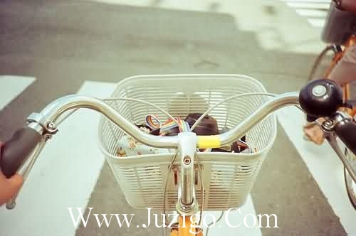 感觉生活过得一团糟糕的说说(30句)