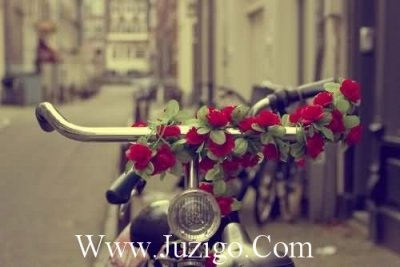 ​认识相爱两年的暖心句子(和朋友认识一年的暖心句子)