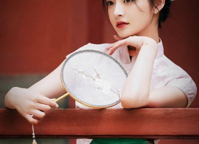 ​有的人治愈你一生下一句是什么