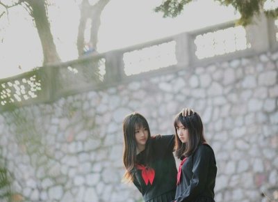 ​不要因为爱一个人而失去自我(不要失去自我的文案)