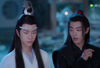 ​领结婚证发朋友圈的句子最火（结婚发什么朋友圈文案？结婚朋友圈说说晒结婚证