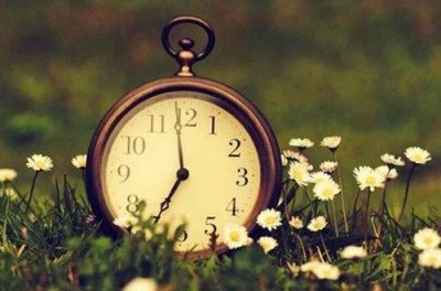 ​愚人节发朋友圈的精美搞笑伤感语录(精选77句)